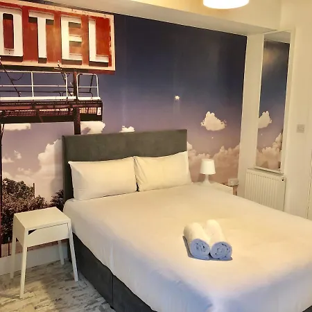 Bunk Boutique Hostel Galway-3